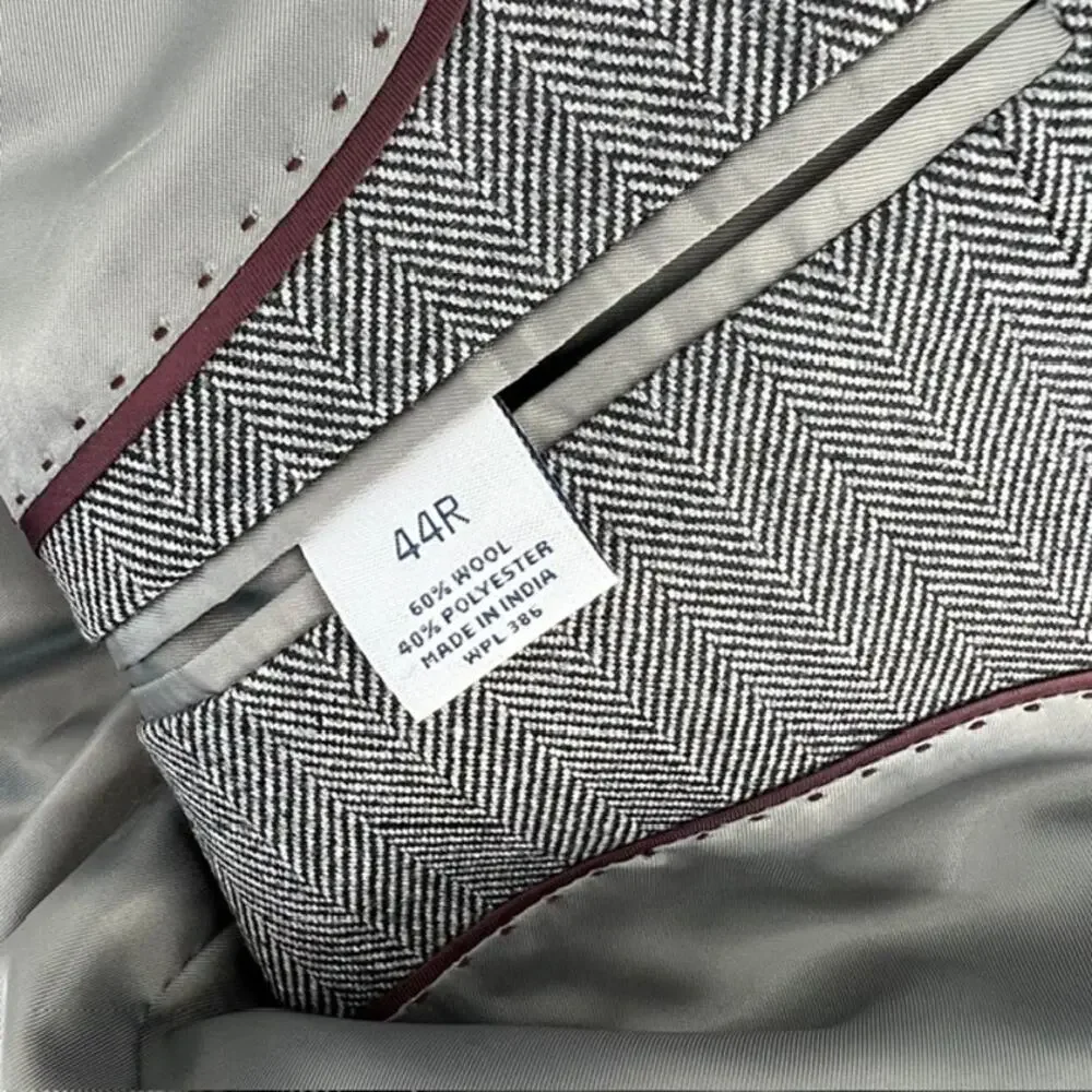 NEW Saddlebred Heritage Lambswool Sport Coat Mens 44R Gray Herringbone Blazer
